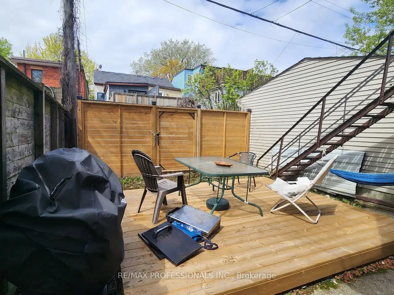MAIN LEVEL-150 Robert Street, Toronto, ON, M5S 2K3 - 14