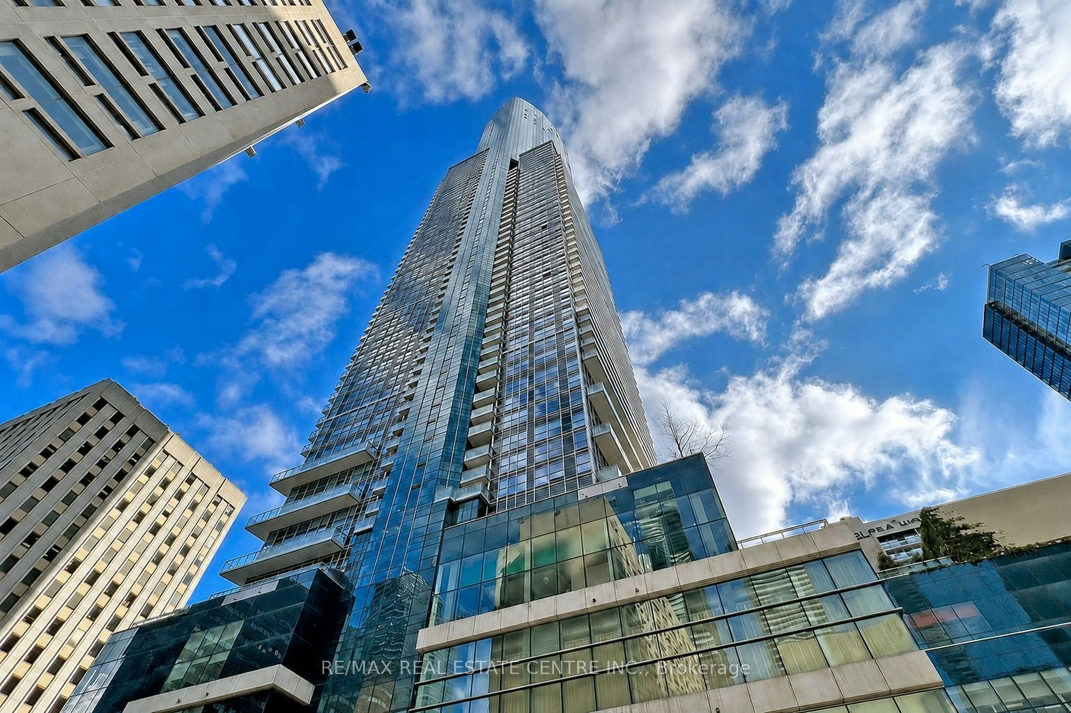 5007-386 Yonge Street, Toronto, ON, M5B 0A5 - 17