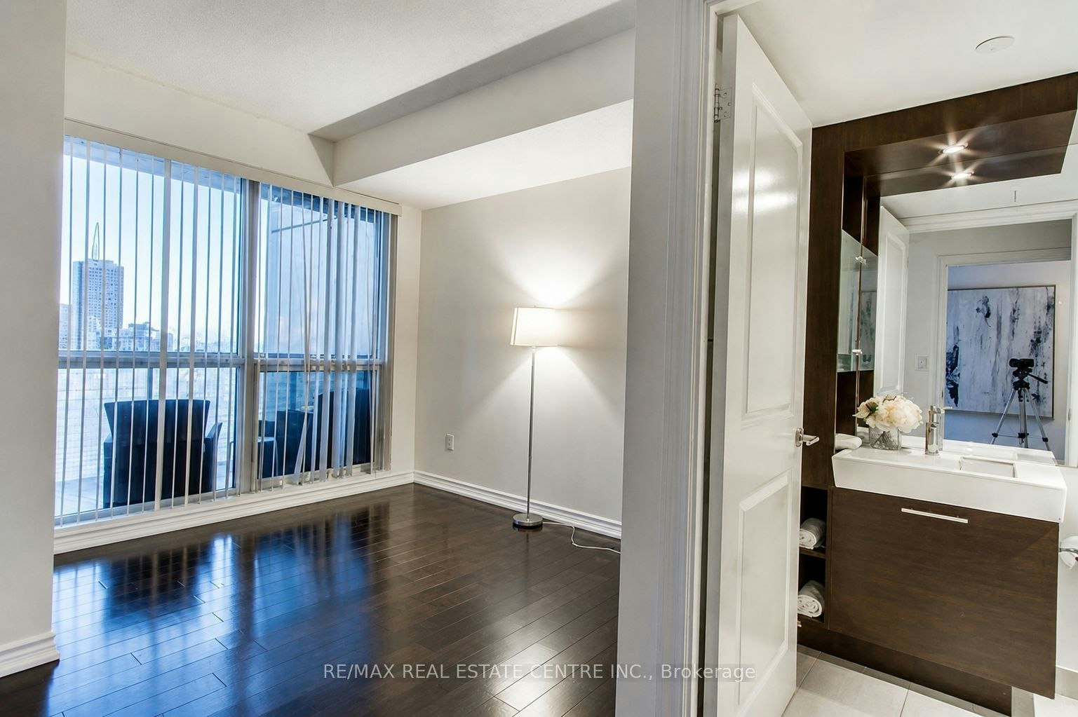 5007-386 Yonge Street, Toronto, ON, M5B 0A5 - 13