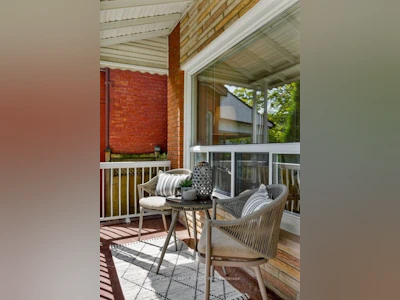 214 Markham Street - 3
