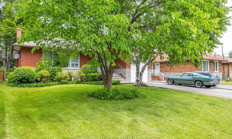 138 Kennard Avenue