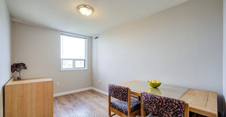 806-10 Muirhead Road, Toronto, ON, M2J 4P9 - 5