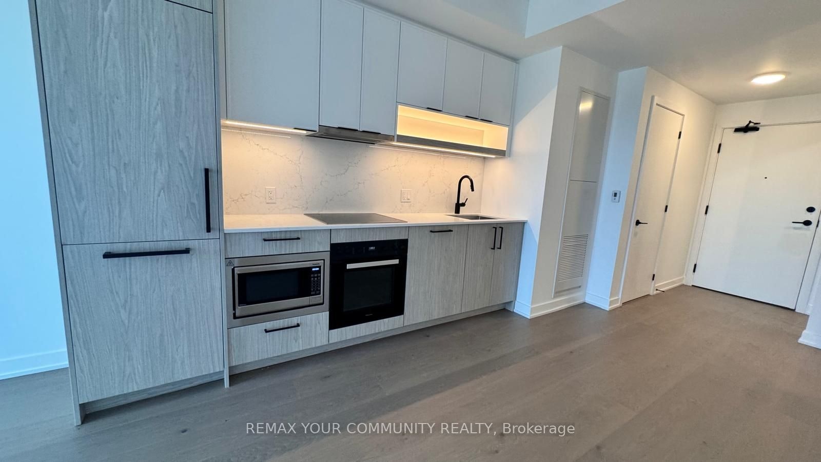 1219-89 Montclair Avenue, Toronto, ON, M5P 0A9 - 3