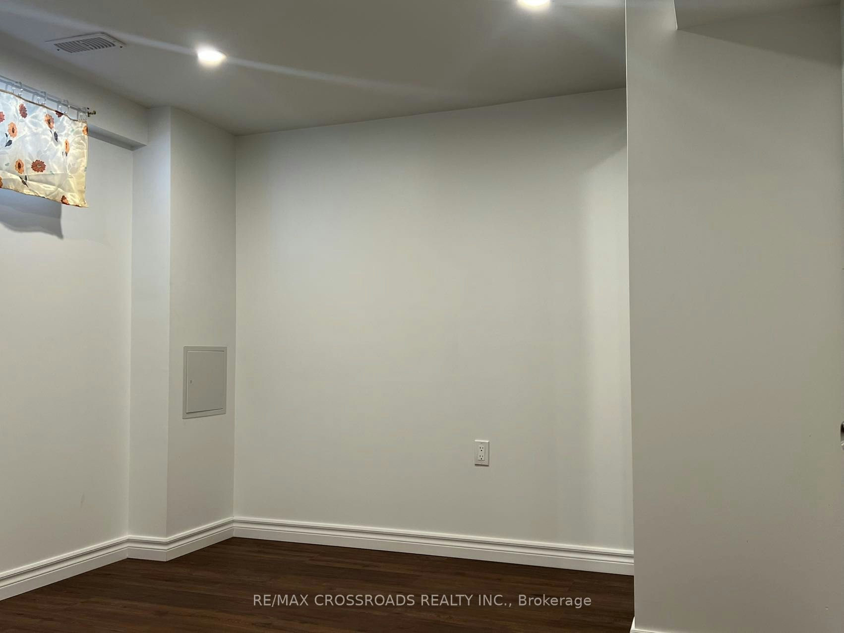 Bsmt-278 Shuter Street, Toronto, ON, M5A 1W3 - 11
