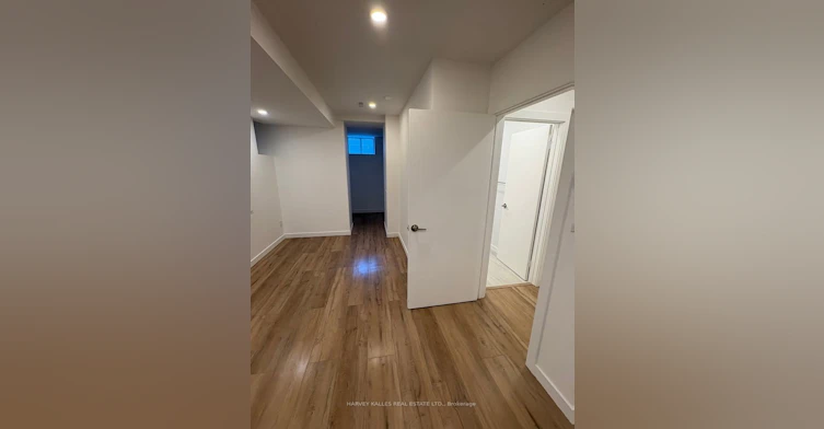 Lower-557 Crawford Street, Toronto, ON, M6G 3J9 - 6