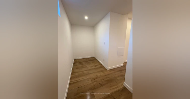 Lower-557 Crawford Street, Toronto, ON, M6G 3J9 - 7
