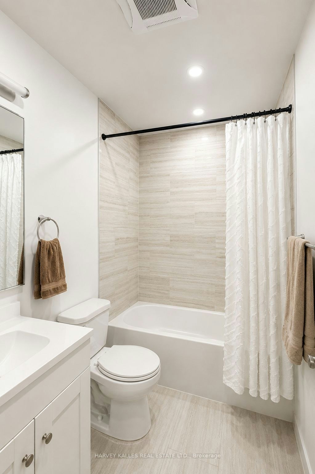 Lower-557 Crawford Street, Toronto, ON, M6G 3J9 - 7
