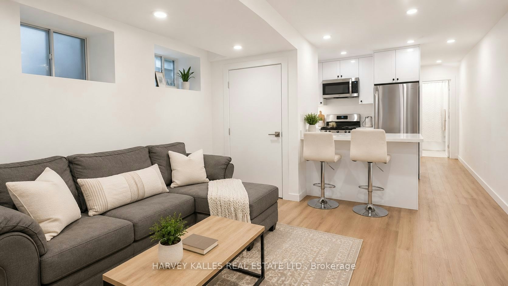 Lower-557 Crawford Street, Toronto, ON, M6G 3J9 - 6