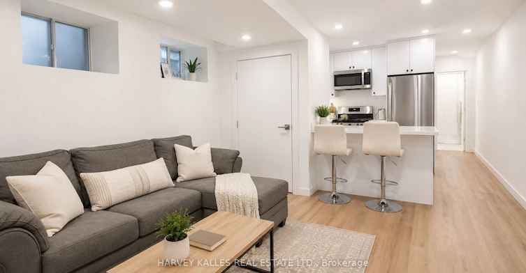 Lower-557 Crawford Street, Toronto, ON, M6G 3J9 - 6