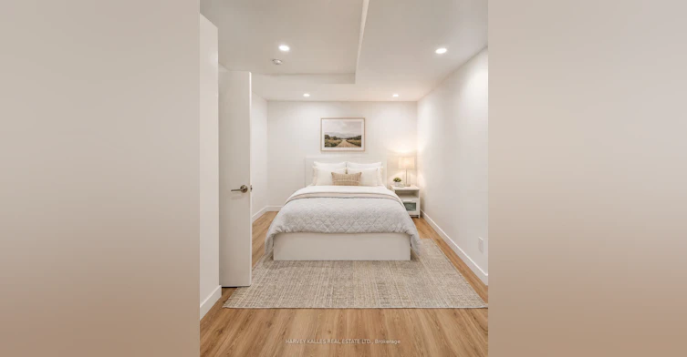 Lower-557 Crawford Street, Toronto, ON, M6G 3J9 - 8
