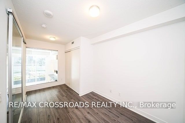 Th05-58 Queens Wharf Road, Toronto, ON, M5V 0J9 - 16