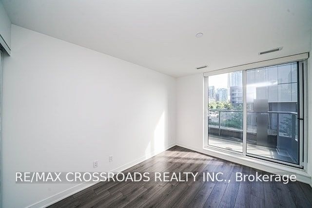 Th05-58 Queens Wharf Road, Toronto, ON, M5V 0J9 - 15