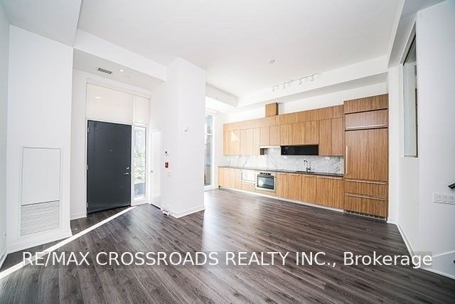 Th05-58 Queens Wharf Road, Toronto, ON, M5V 0J9 - 3