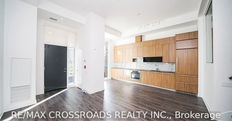 Th05-58 Queens Wharf Road, Toronto, ON, M5V 0J9 - 3