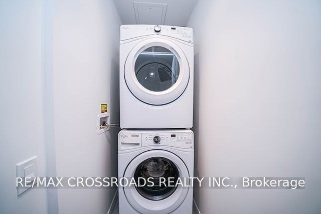 Th05-58 Queens Wharf Road, Toronto, ON, M5V 0J9 - 21
