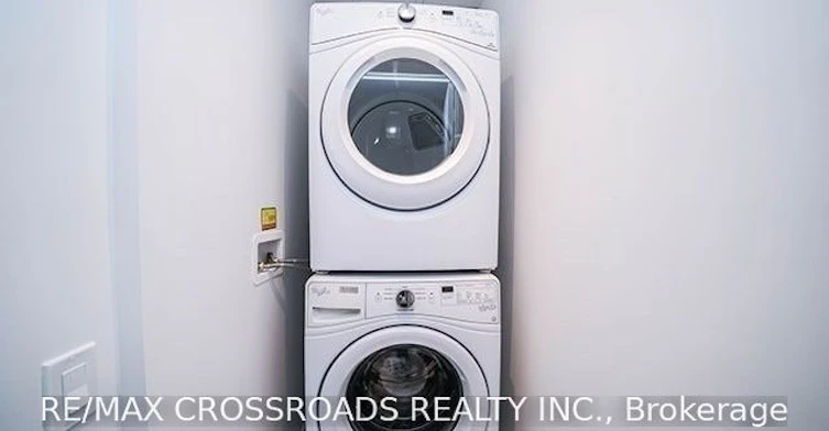 Th05-58 Queens Wharf Road, Toronto, ON, M5V 0J9 - 21