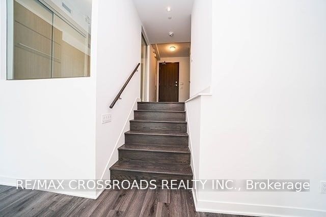 Th05-58 Queens Wharf Road, Toronto, ON, M5V 0J9 - 7
