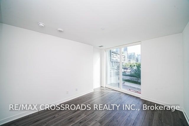 Th05-58 Queens Wharf Road, Toronto, ON, M5V 0J9 - 14