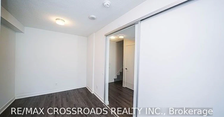 Th05-58 Queens Wharf Road, Toronto, ON, M5V 0J9 - 8