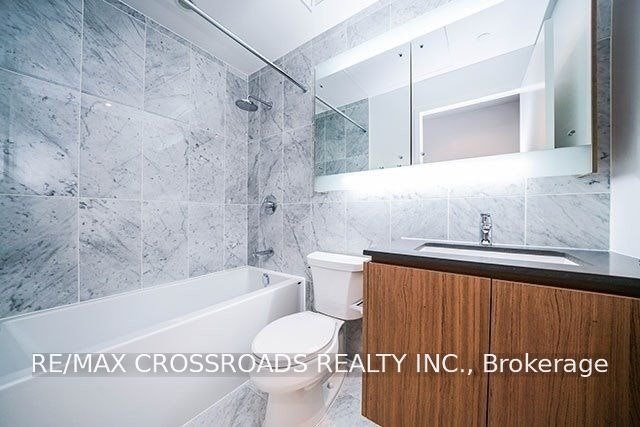 Th05-58 Queens Wharf Road, Toronto, ON, M5V 0J9 - 17