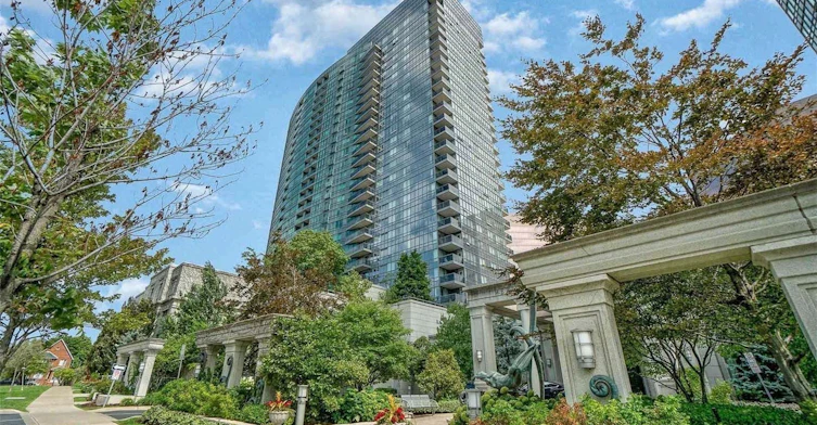 2316-25 Greenview Avenue, Toronto, ON, M2M 0A5 - 2