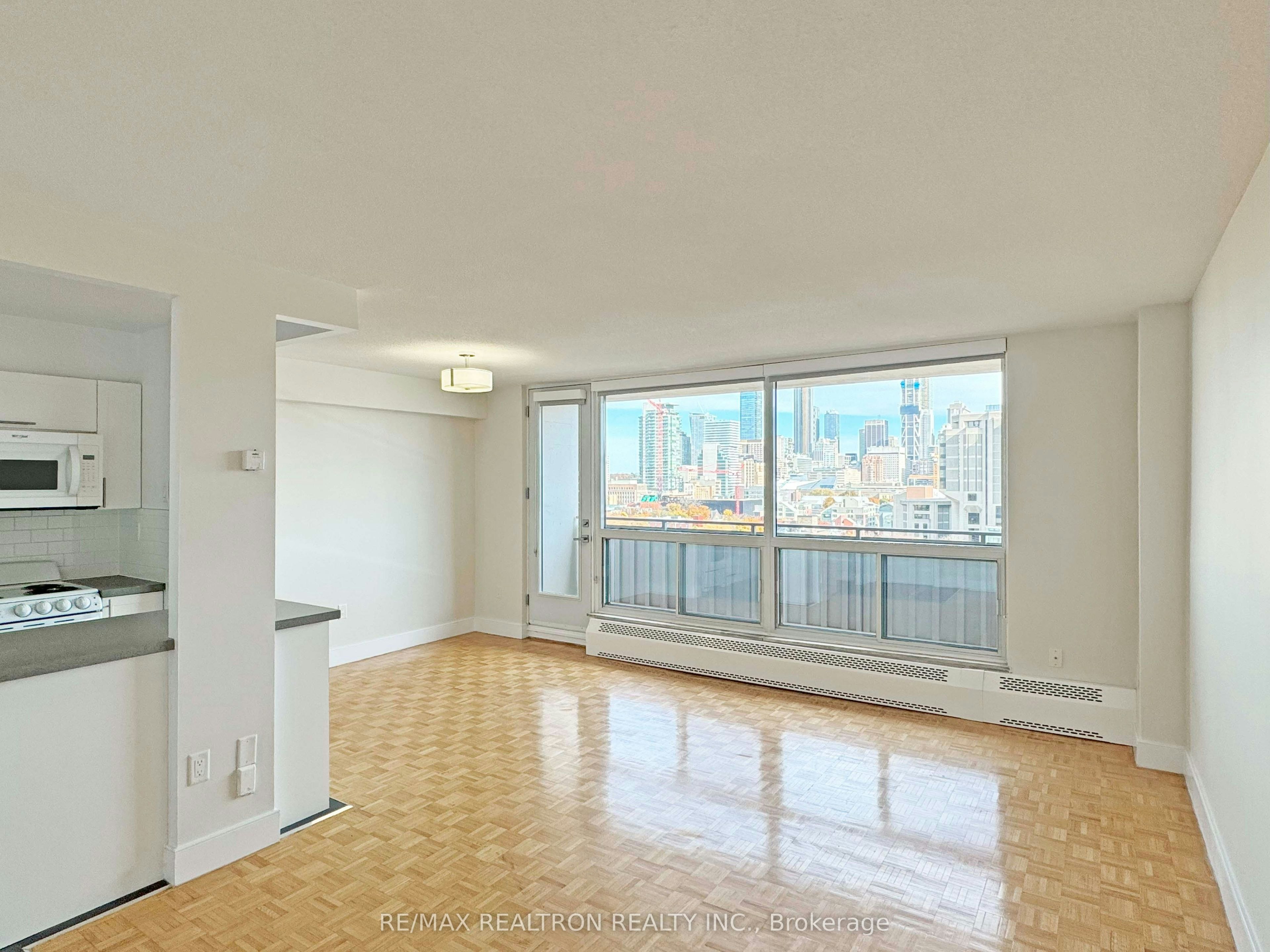 1410-666 Spadina Avenue, Toronto, ON, M5S 2H8 - 3