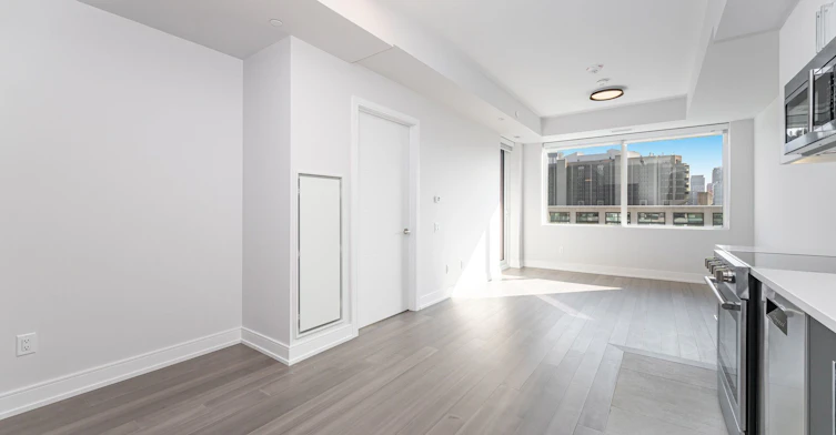 704-664 Spadina Avenue, Toronto, ON, M5S 2H7 - 2