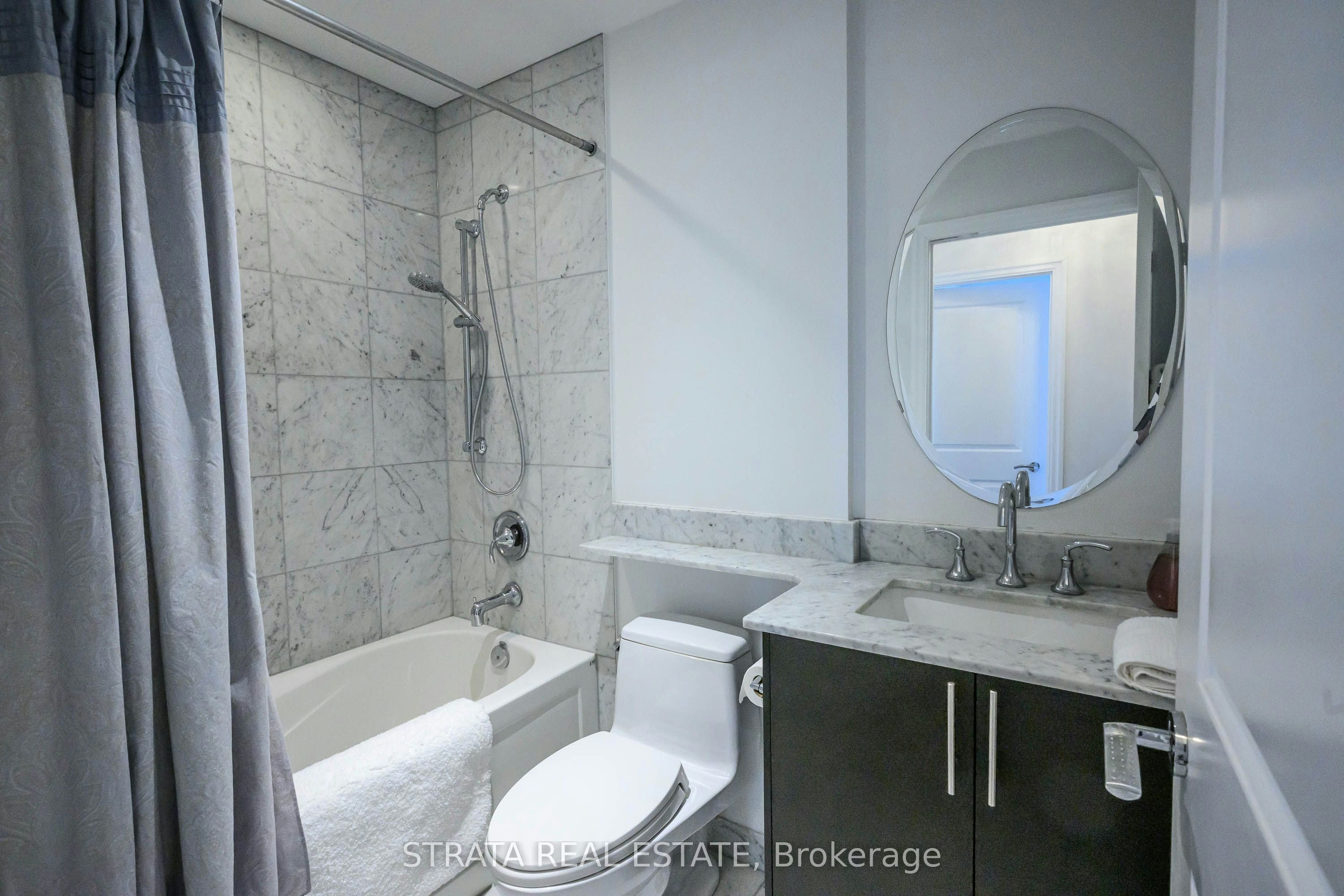 2602-35 Balmuto Street, Toronto, ON, M4Y 0A3 - 8