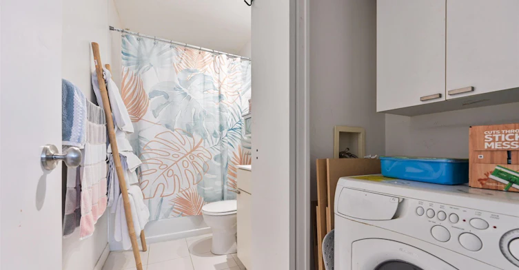 1825-111 Elizabeth Street, Toronto, ON, M5G 1P7 - 17