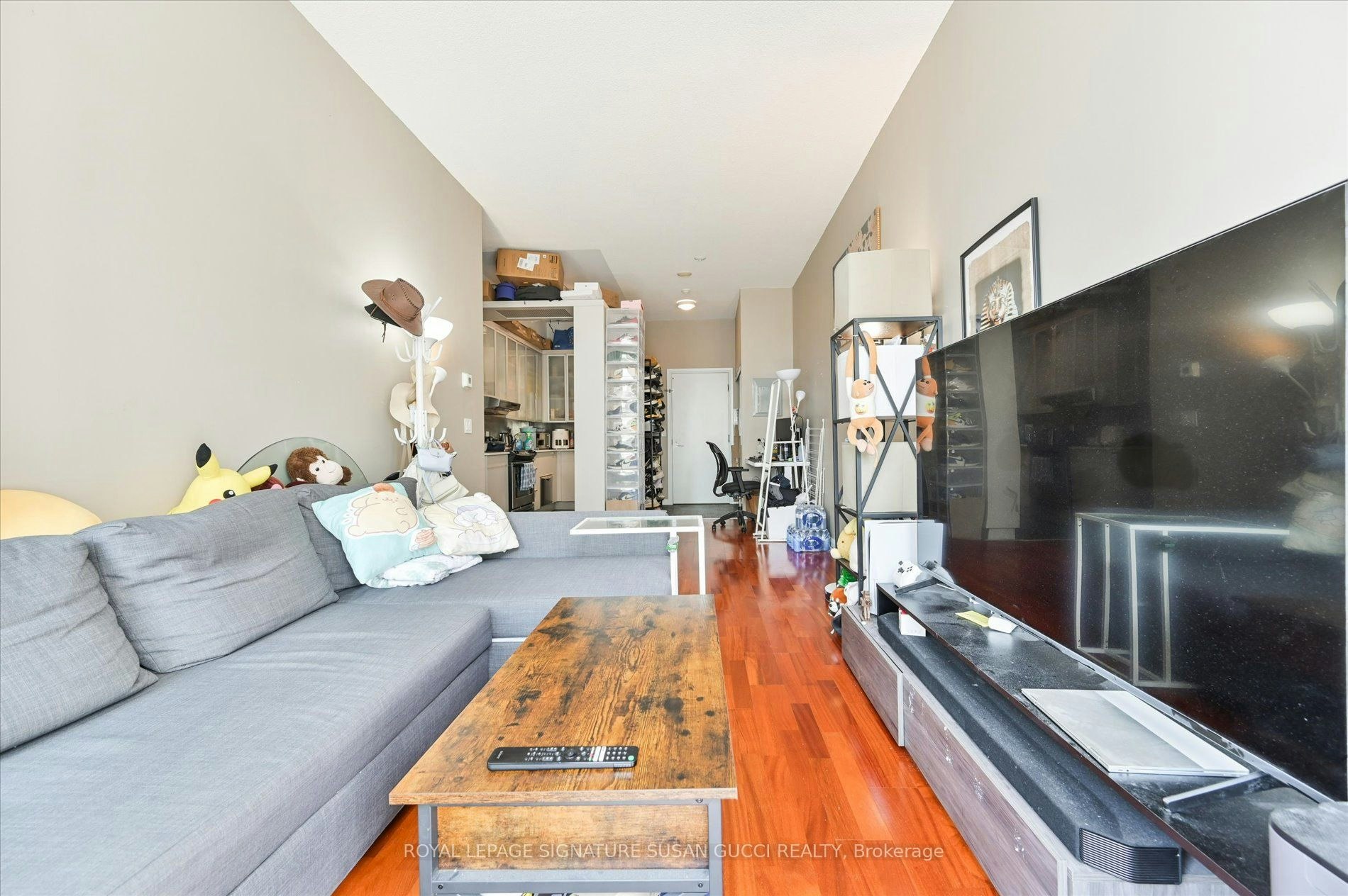 1825-111 Elizabeth Street, Toronto, ON, M5G 1P7 - 9