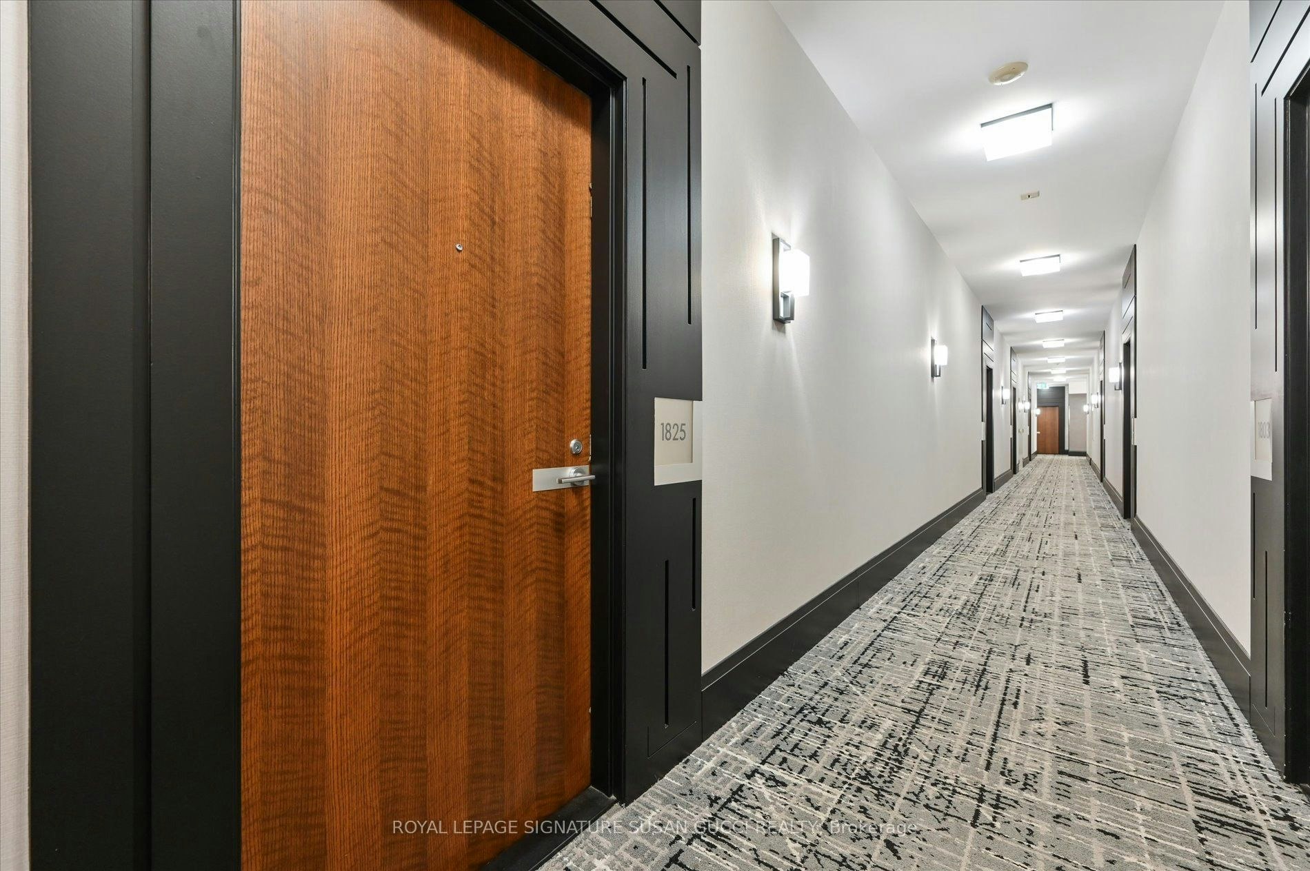 1825-111 Elizabeth Street, Toronto, ON, M5G 1P7 - 3