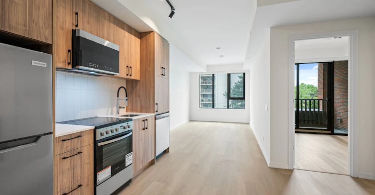 308-109 Erskine Avenue, Toronto, ON, M4P 0G8 - 4