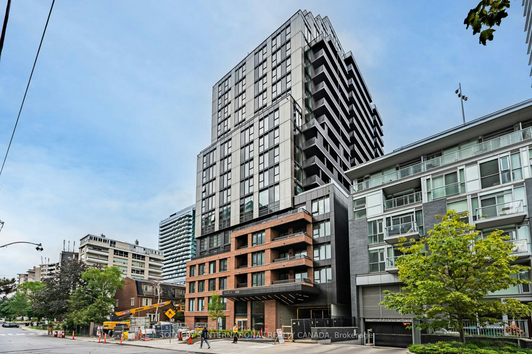 308-109 Erskine Avenue, Toronto, ON, M4P 0G8 - 2