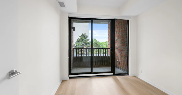 308-109 Erskine Avenue, Toronto, ON, M4P 0G8 - 10