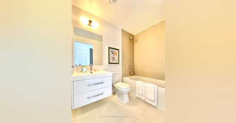 2703-403 Church Street, Toronto, ON, M4Y 0C9 - 3