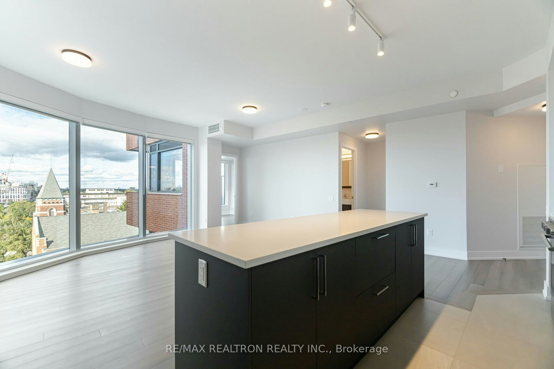 507-2525 Bathurst Street, Toronto, ON, M6B 2Y9 - 6