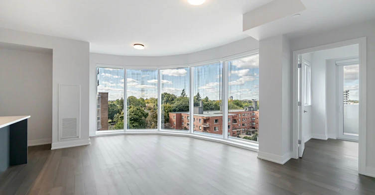 507-2525 Bathurst Street, Toronto, ON, M6B 2Y9 - 2