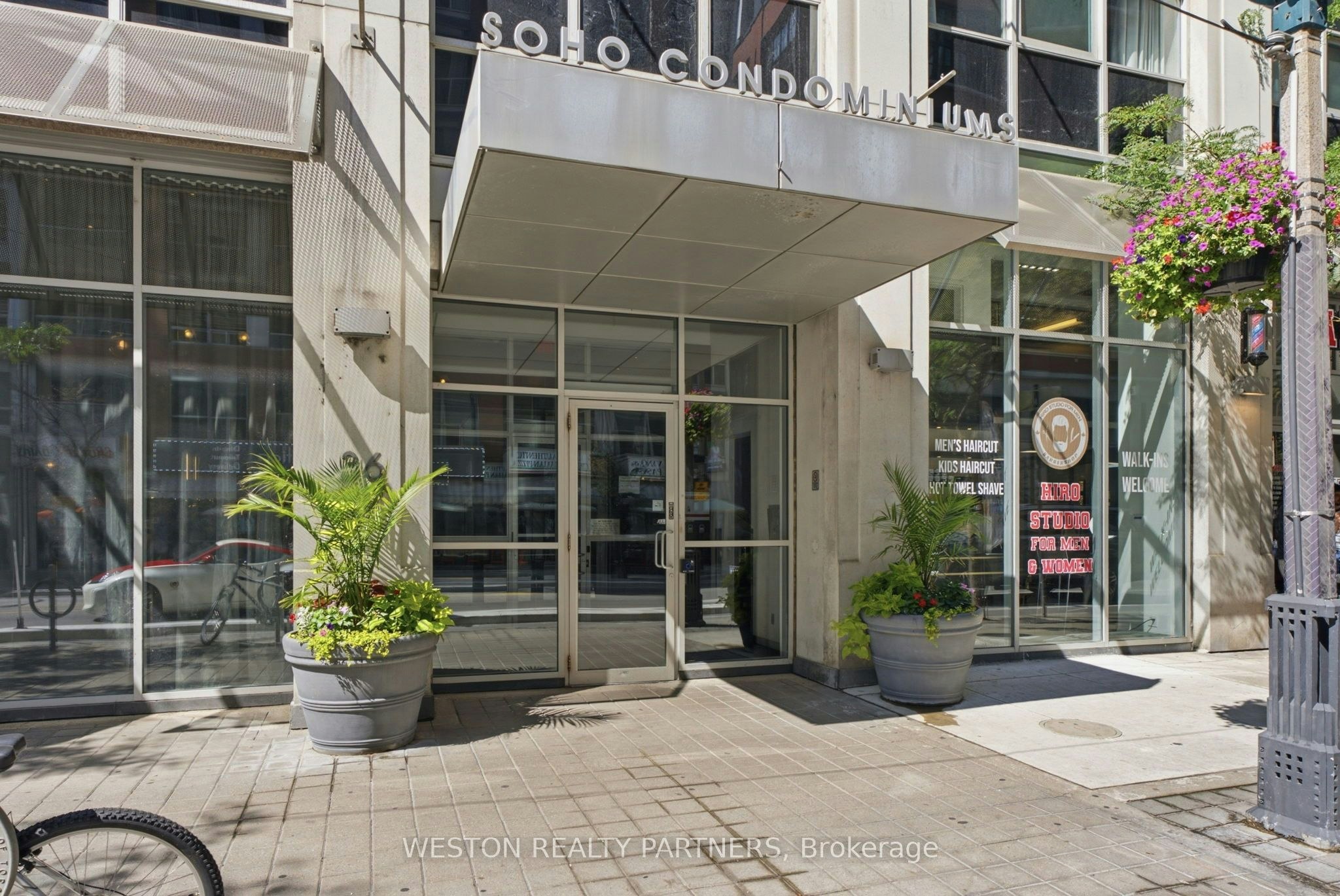 1124-36 Blue Jays Way, Toronto, ON, M5V 3T3 - 2