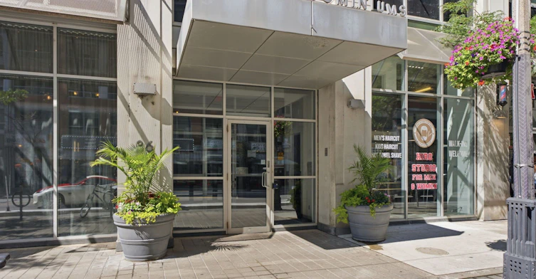 1124-36 Blue Jays Way, Toronto, ON, M5V 3T3 - 2