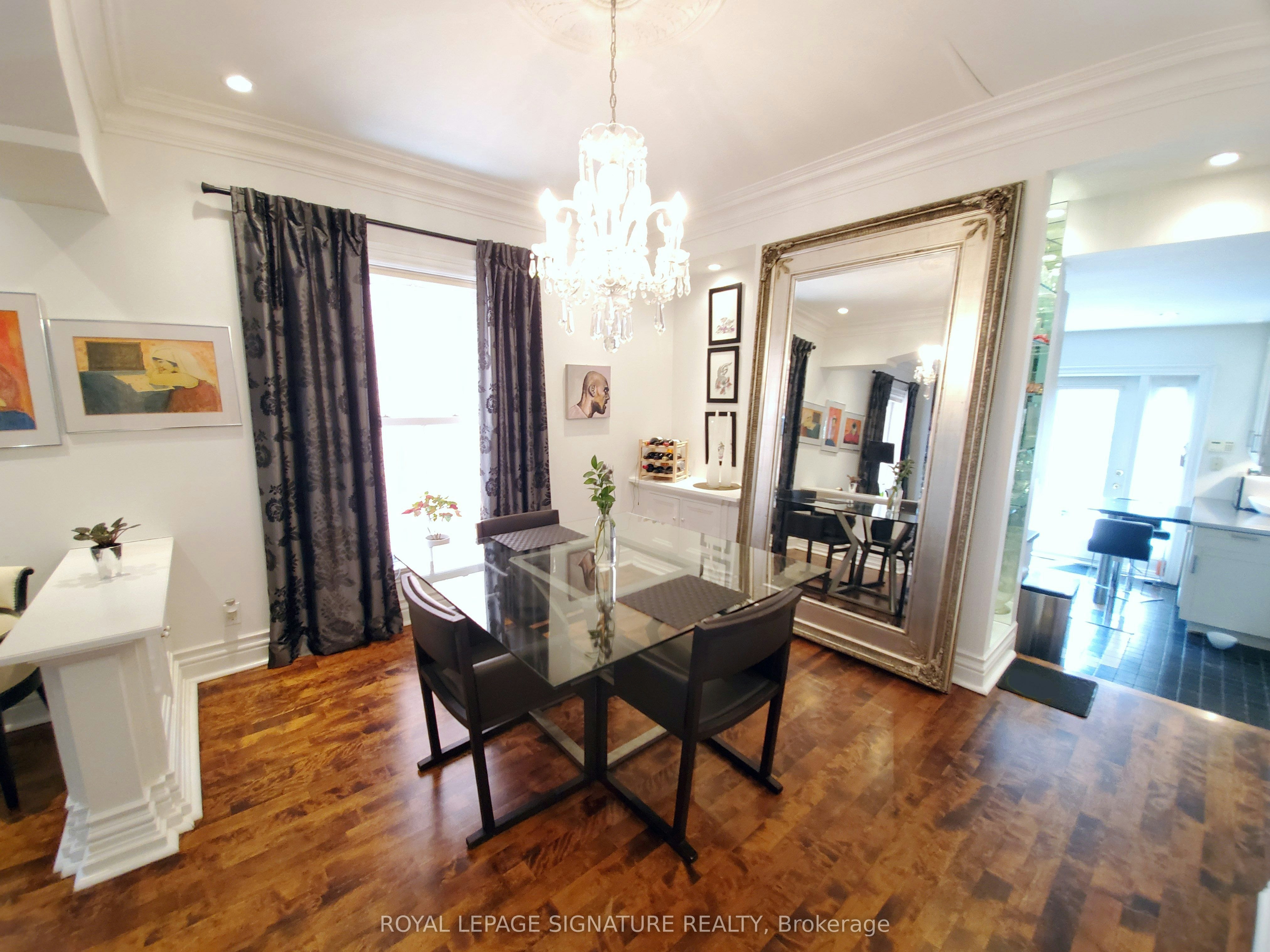 Upper-47 Gloucester Street, Toronto, ON, M4Y 1L8 - 4