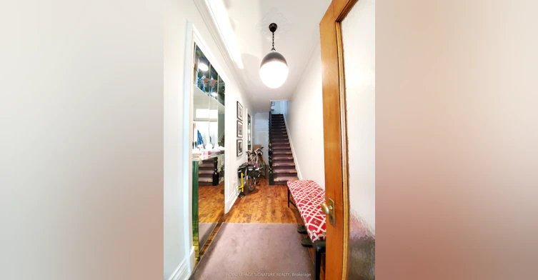 Upper-47 Gloucester Street, Toronto, ON, M4Y 1L8 - 24
