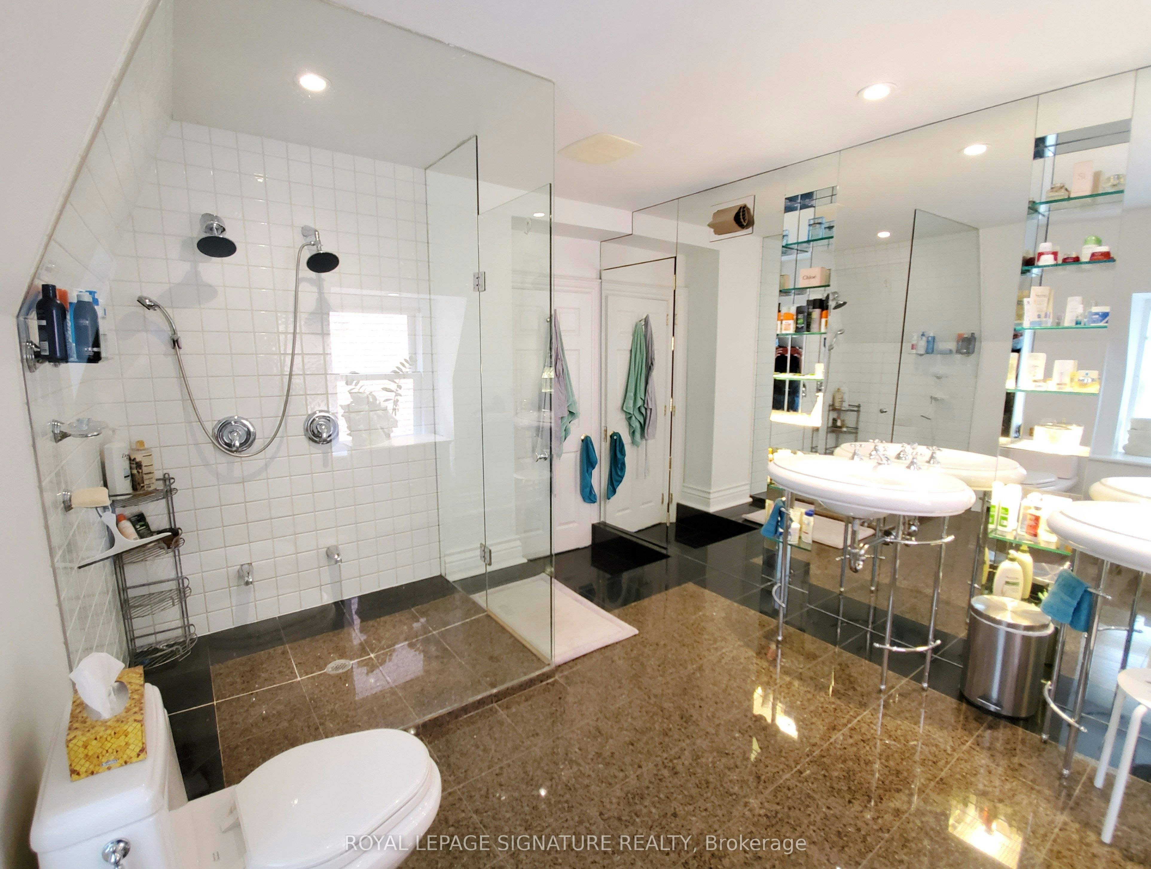 Upper-47 Gloucester Street, Toronto, ON, M4Y 1L8 - 20