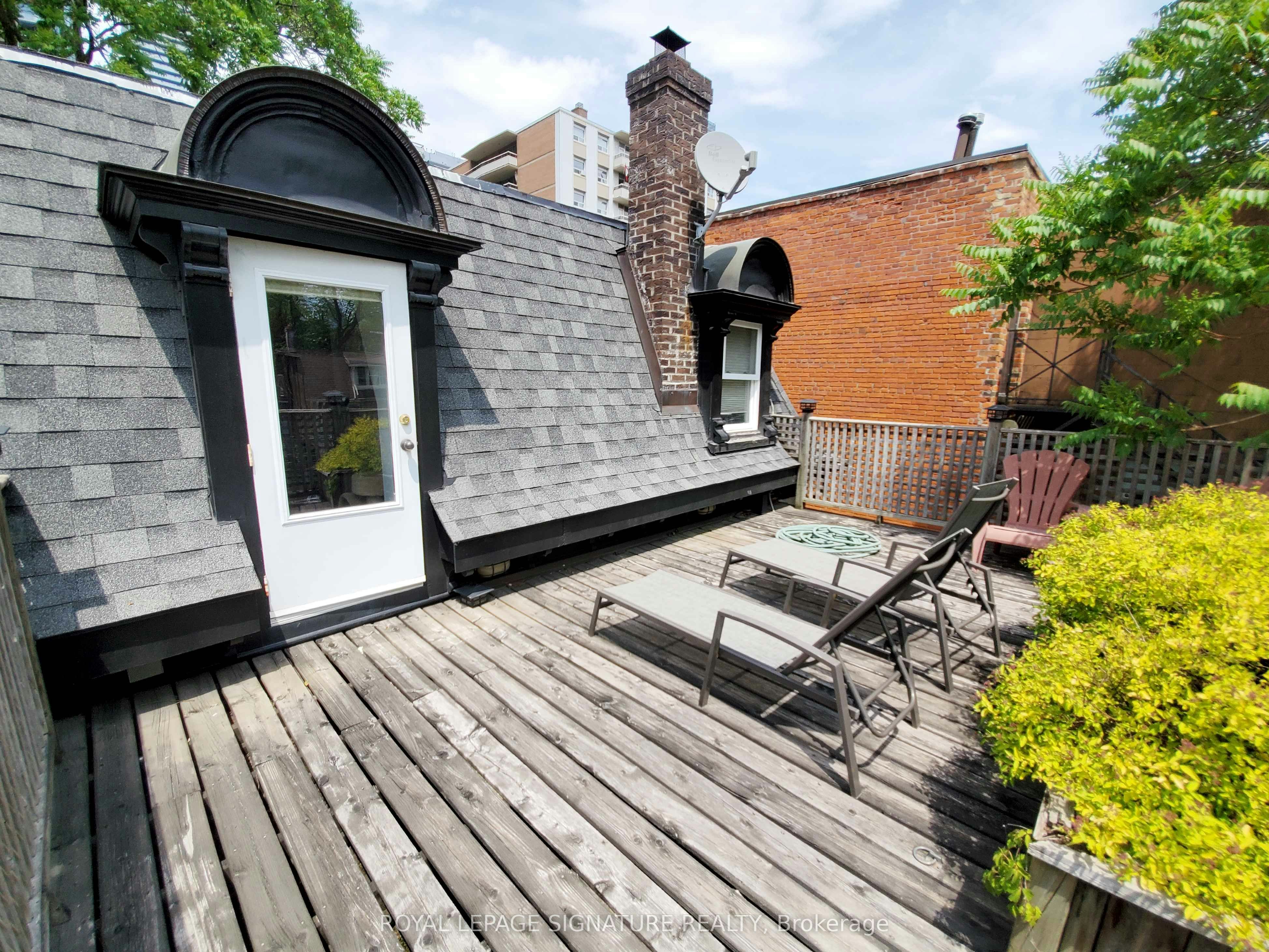 Upper-47 Gloucester Street, Toronto, ON, M4Y 1L8 - 23