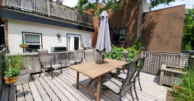 Upper-47 Gloucester Street, Toronto, ON, M4Y 1L8 - 15