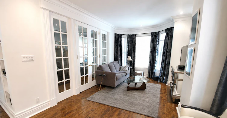 Upper-47 Gloucester Street, Toronto, ON, M4Y 1L8 - 6