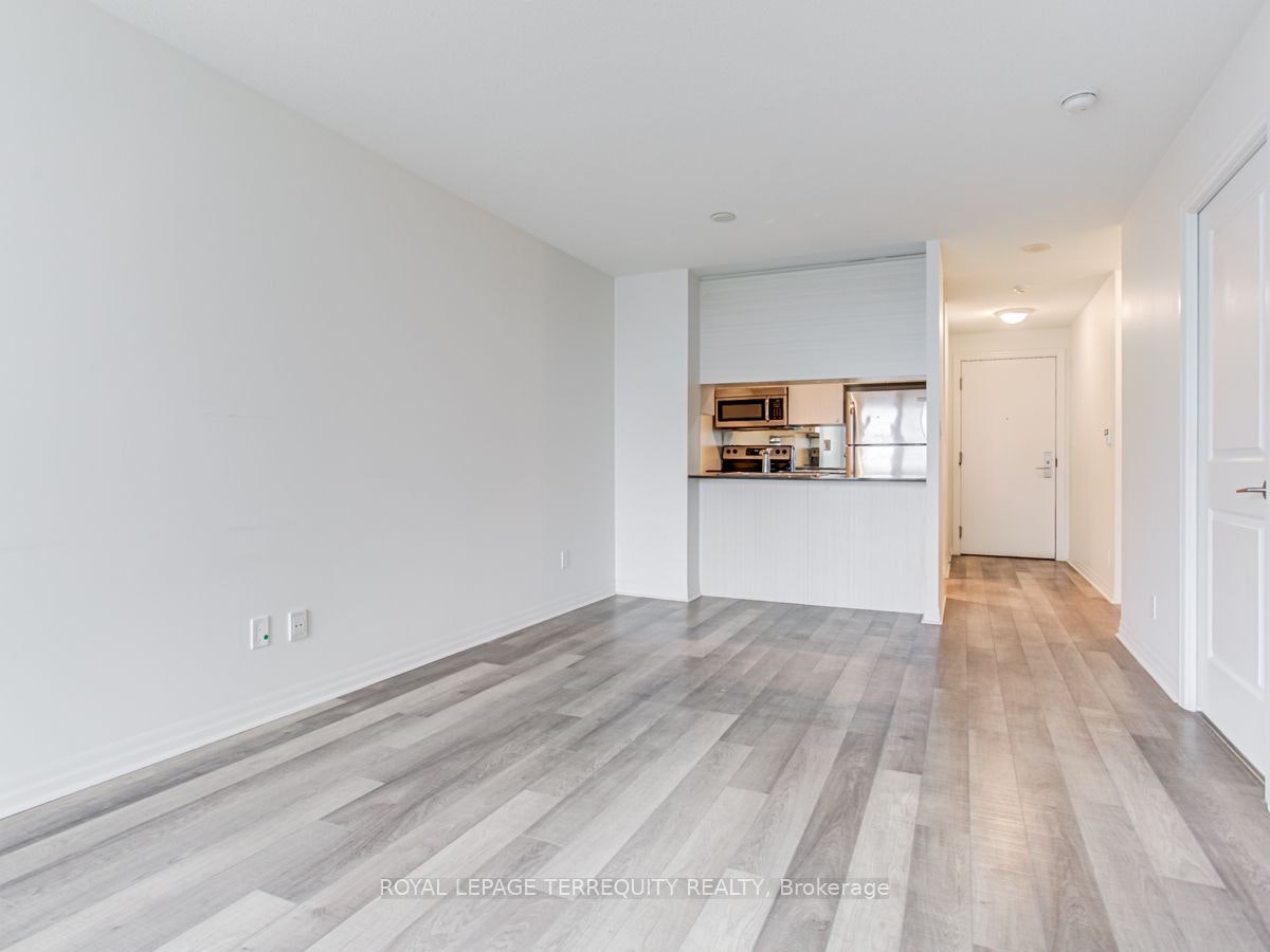 2202-2015 Sheppard Avenue E, Toronto, ON, M2J 1W6 - 9