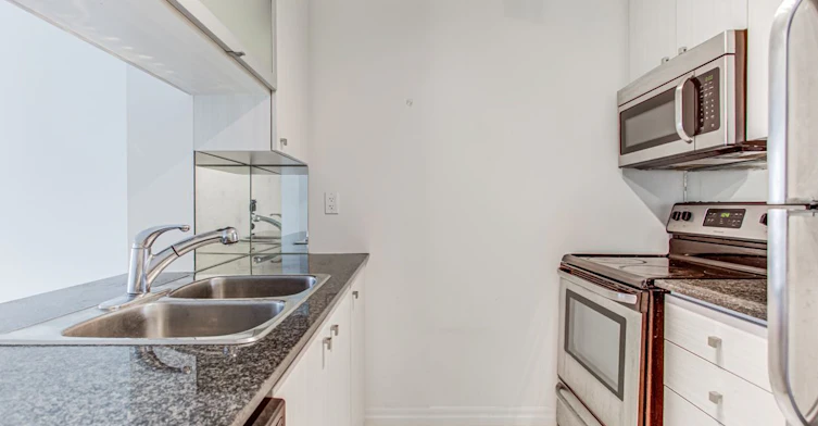 2202-2015 Sheppard Avenue E, Toronto, ON, M2J 1W6 - 15