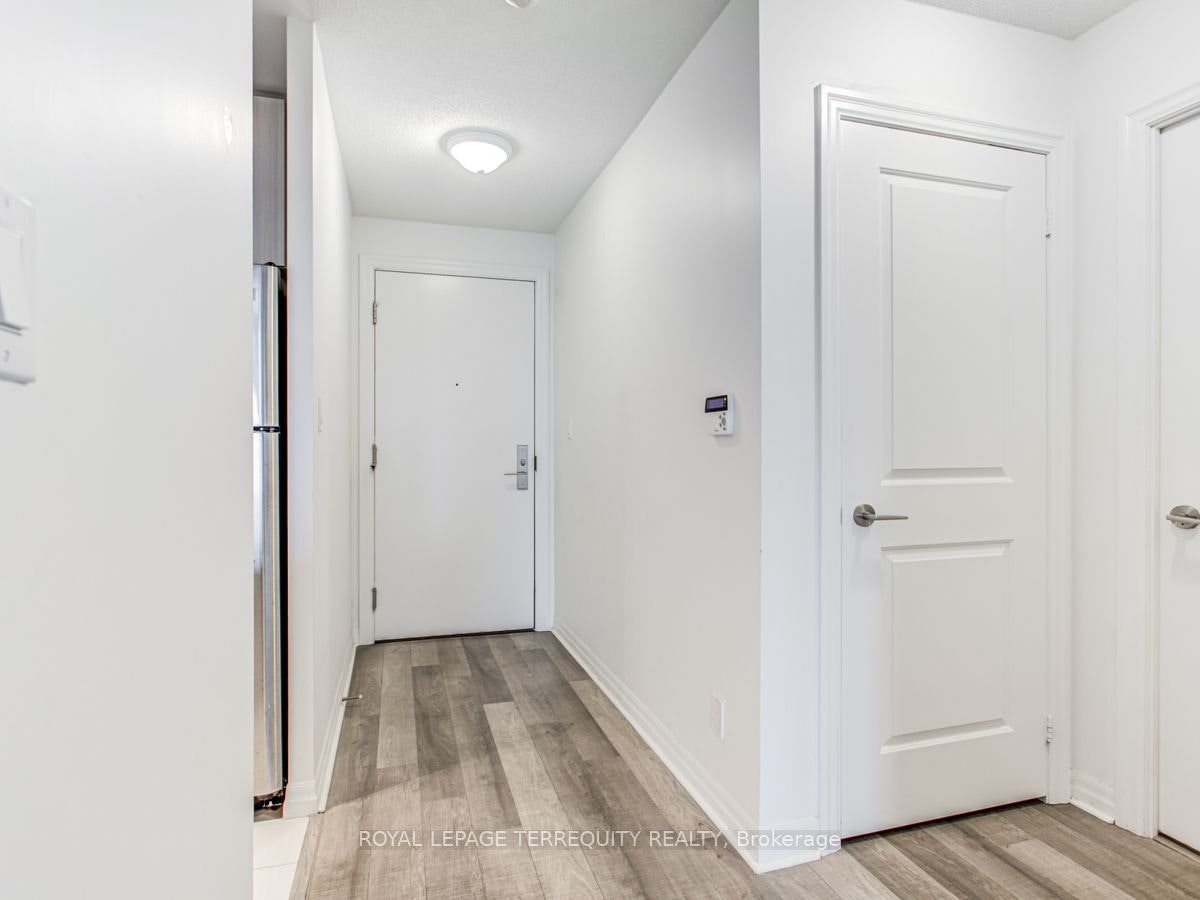 2202-2015 Sheppard Avenue E, Toronto, ON, M2J 1W6 - 3