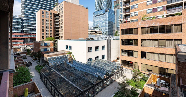 520-89 Mccaul Street, Toronto, ON, M5T 2X3 - 17