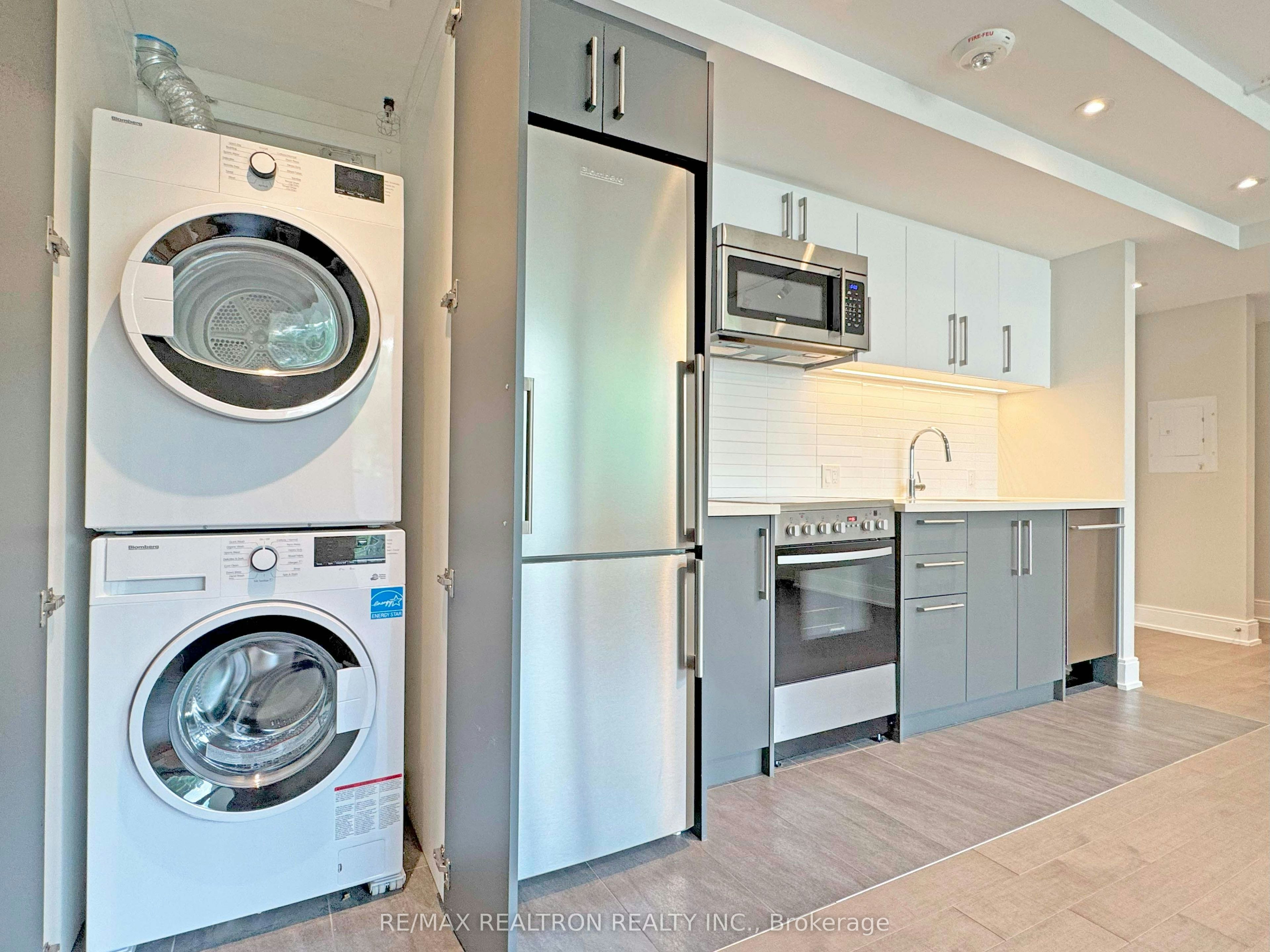 304-11 Walmer Road, Toronto, ON, M5R 2W9 - 7